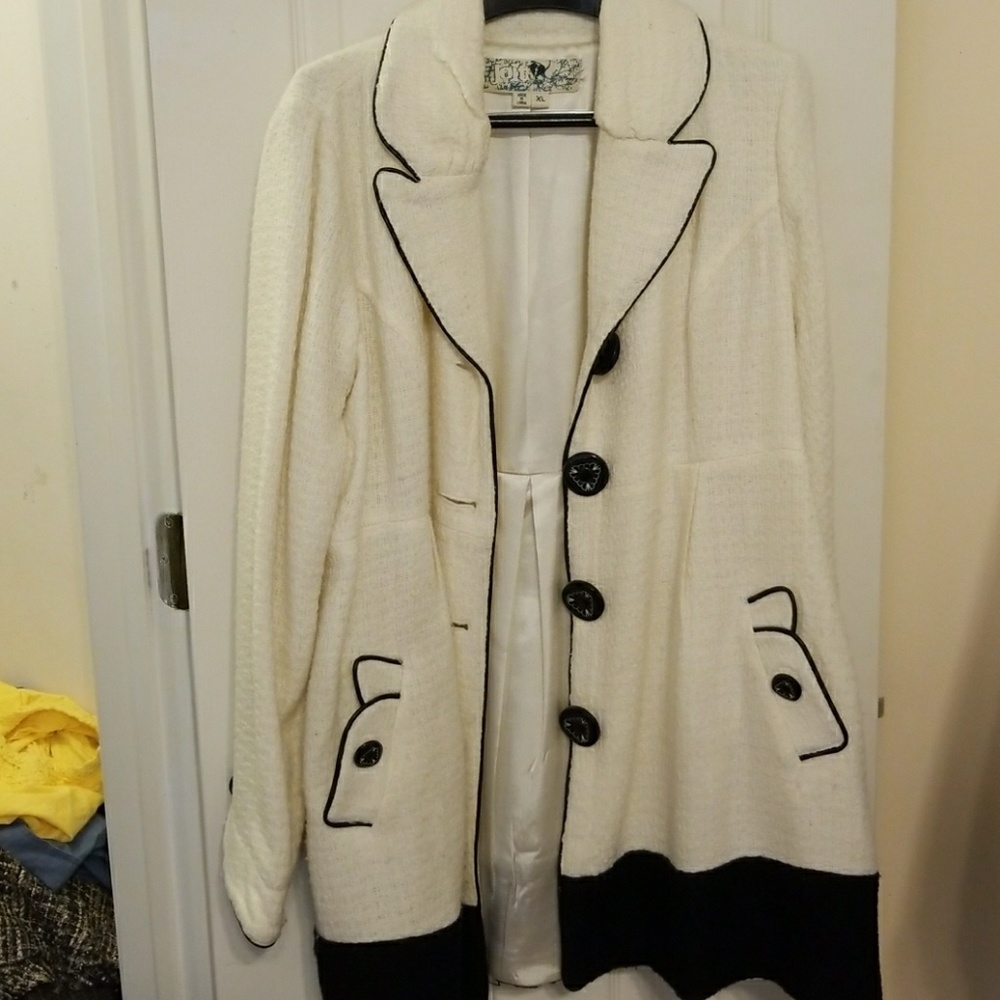 Light coat